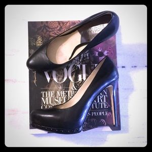 Michael Kors black leather studded pumps 🆕💗💕